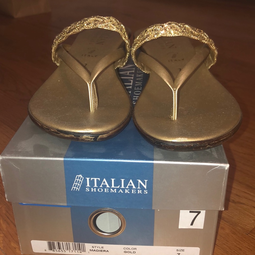 Italian Shoemakers Gold Shoes/Fancy Sandal